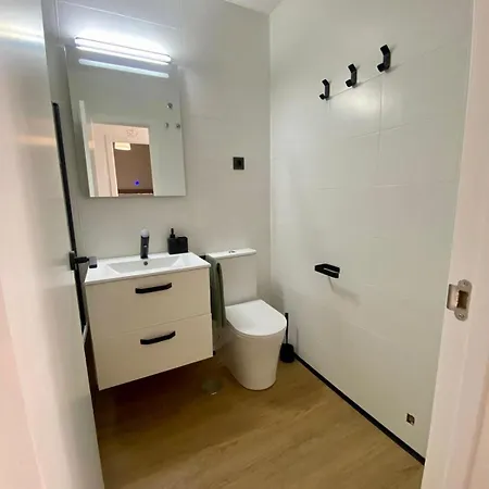 Amazon Malagas Apartment