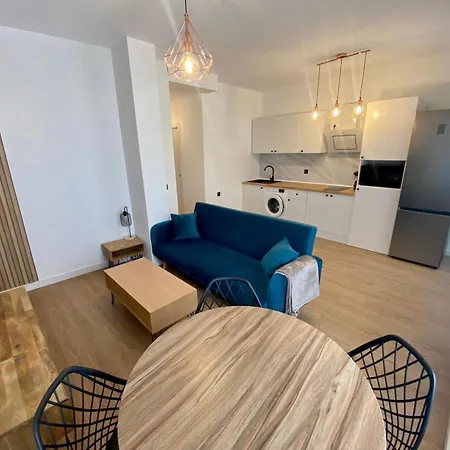 Apartment Amazon Malagas